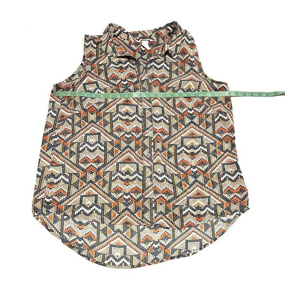 H&M Wonens Blouse Top Button Up Sleeveless Geometric Pattern Multicolor Size 12 - Picture 8 of 12